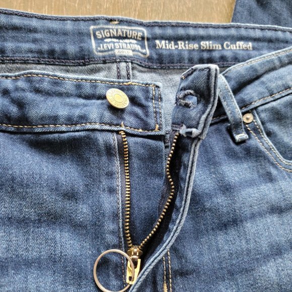 ECO FRIENDLY Levi's Signature Gold Jeans - Picture 4 of 16